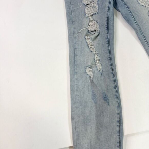 Judy Blue Jeans Womens 28 Light Wash Boyfriend Fit Distressed Pants Denim - Picture 2 of 12